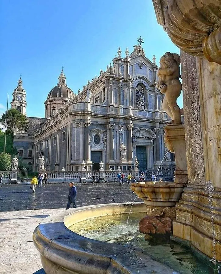 La Piccola Grotta Ursino Villa Catania