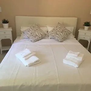 Queen Chic Appartement La Spezia