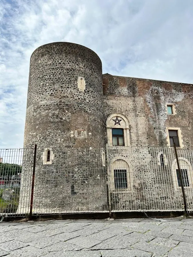 La Piccola Grotta Ursino Villa Catania Italy