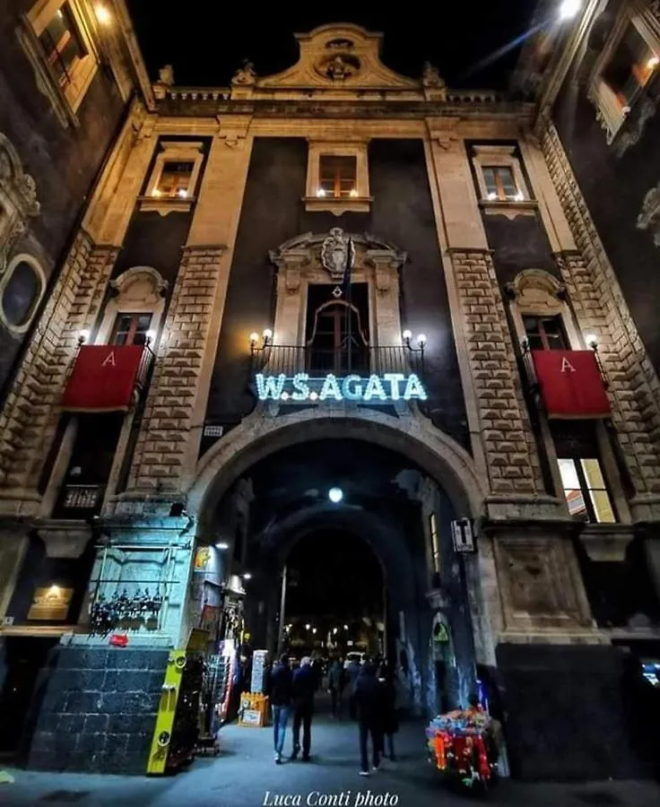 La Piccola Grotta Ursino Villa Catania 0*,  Italy